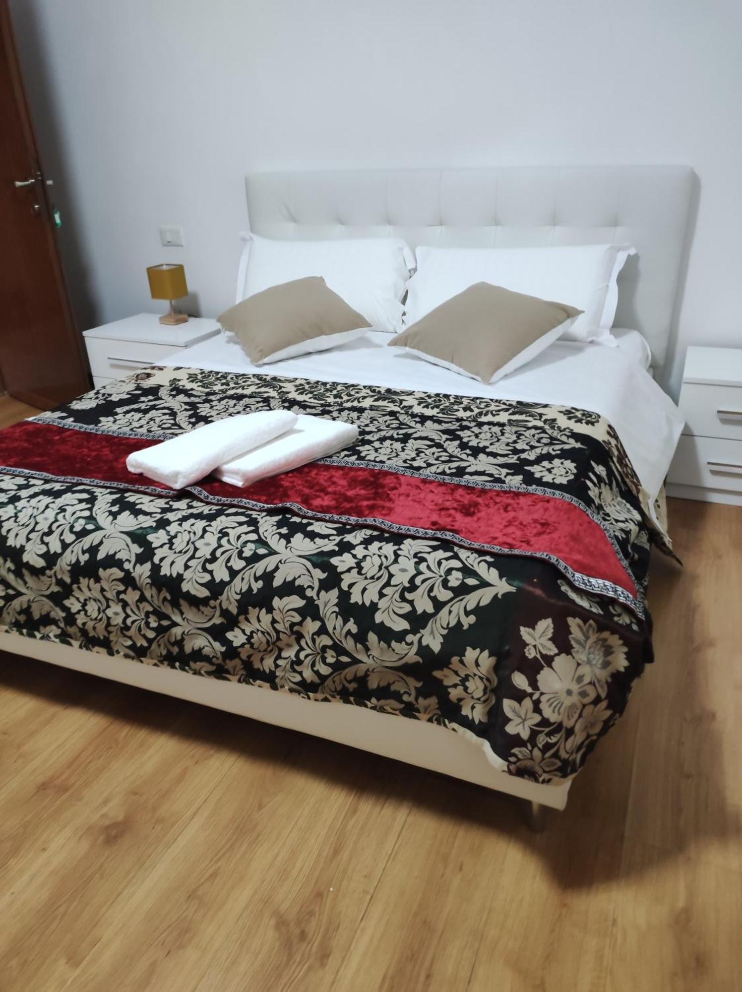 Abc Guest House Mestre Bagian luar foto